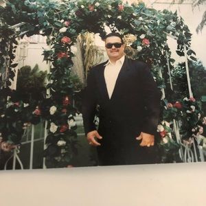 Meet your Posher, Raymond